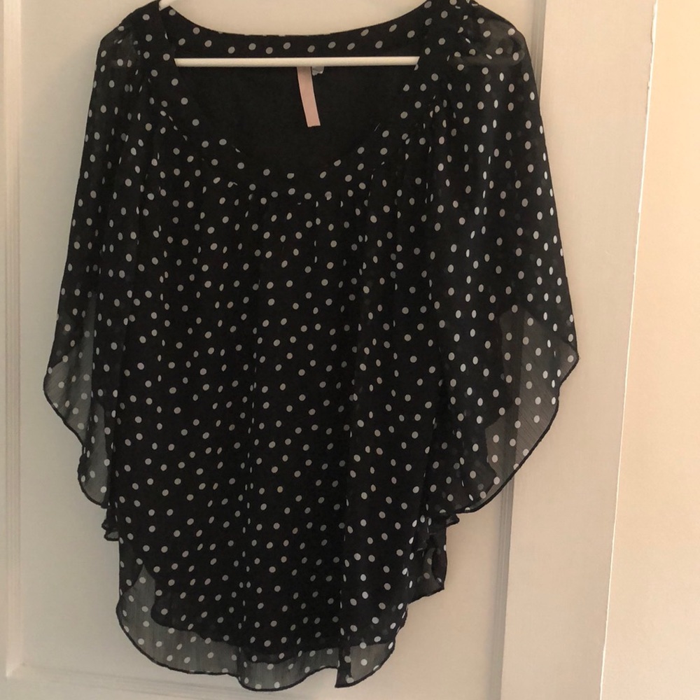 Black polka dot shirt - Picture 1 of 1